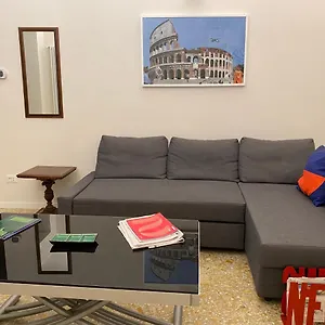 https://pinciana-c23.it-romehotels.com